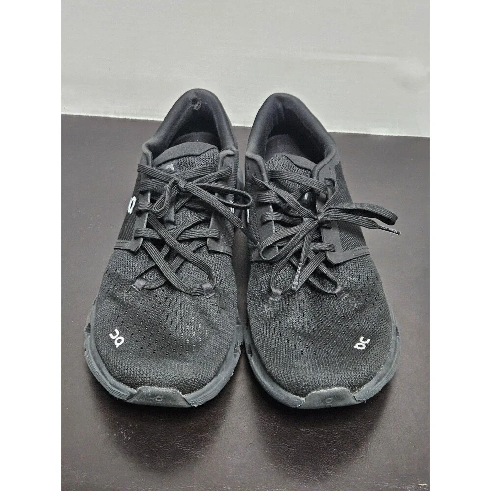Size 9.5 - ON Cloud X 4 Black Eclipse W - Picture 2 of 12
